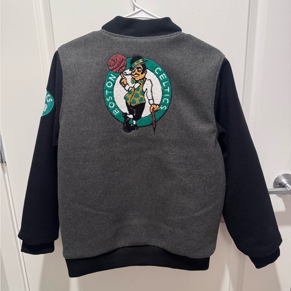 NBA Kids Celtics Jacket - Picture 2 of 3